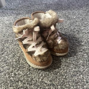 Dr Scholl’s for kids boots. Toddler size 7.